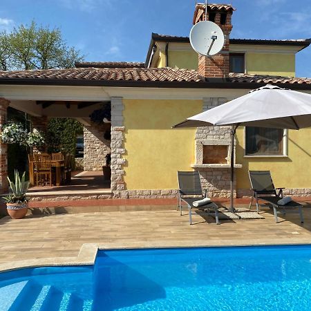 Villa Eva Karigador Novigrad  Exterior photo
