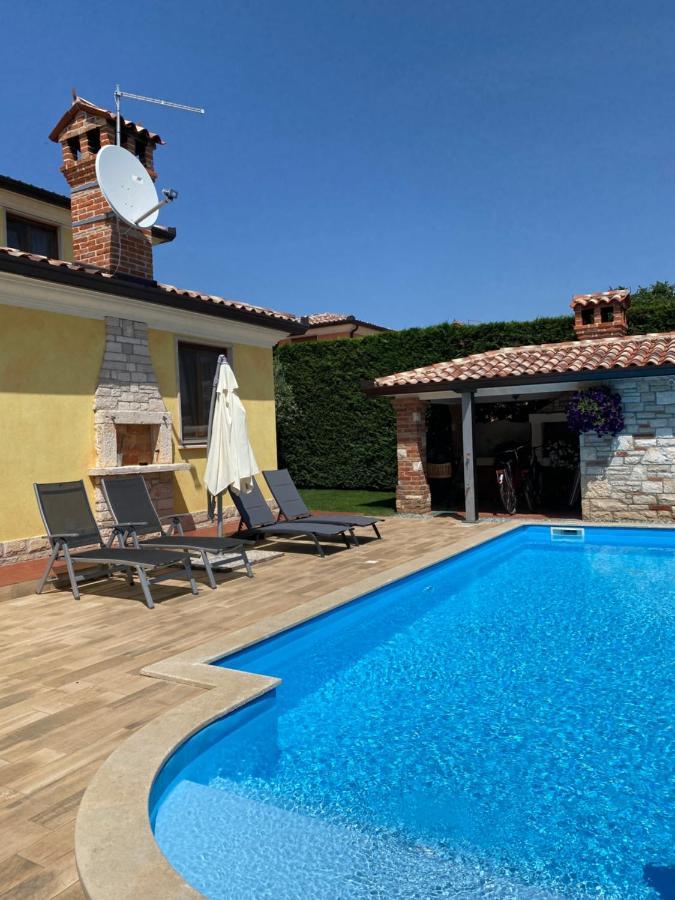 Villa Eva Karigador Novigrad  Exterior photo